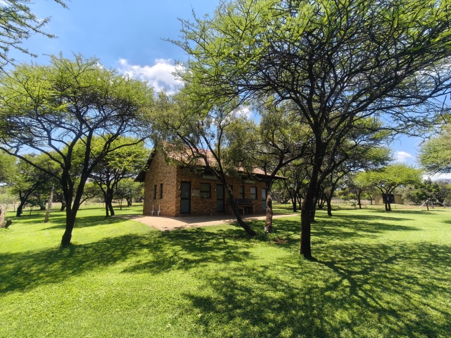 4 Bedroom Property for Sale in Swartruggens North West